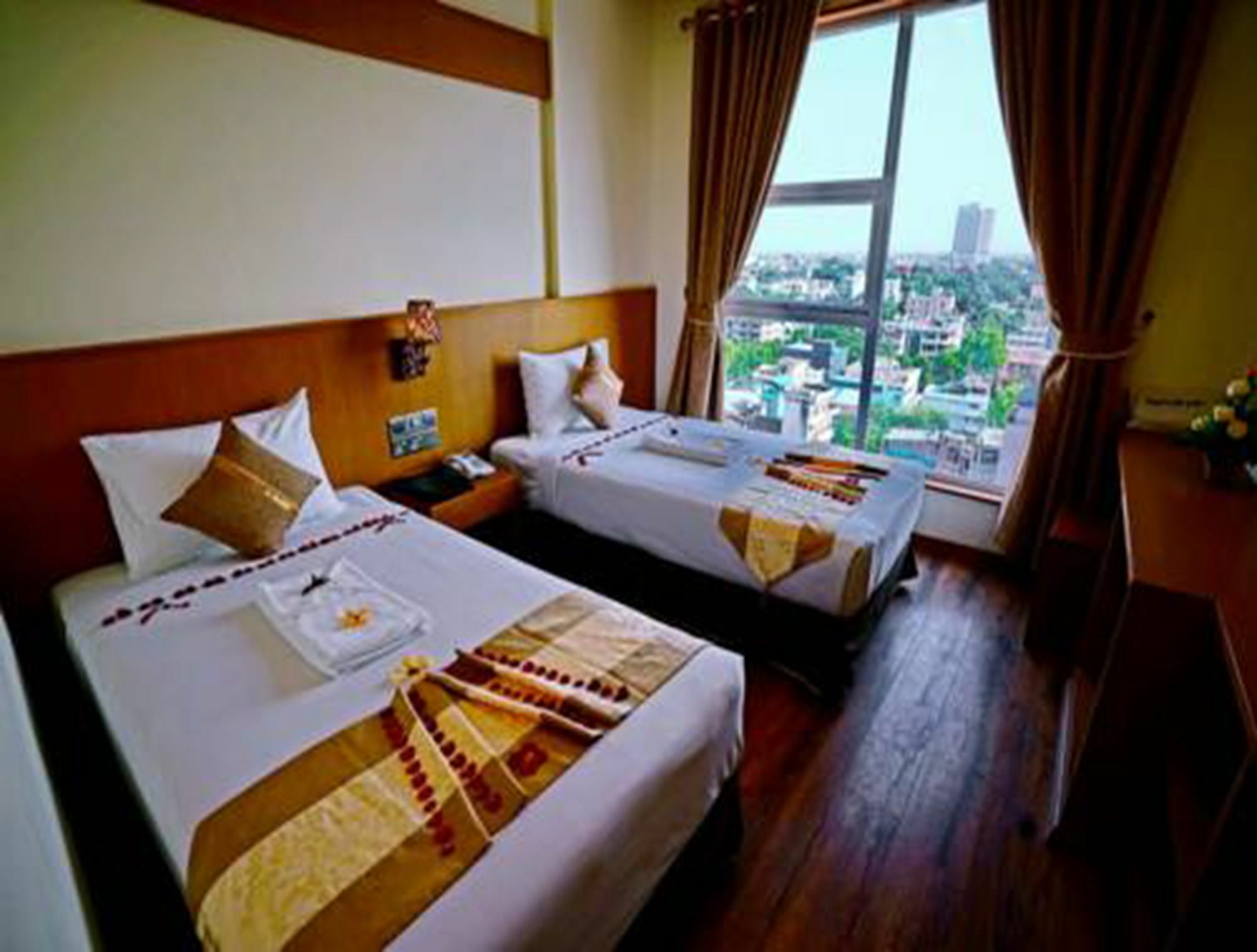 The Hotel Nova Мандалай Экстерьер фото