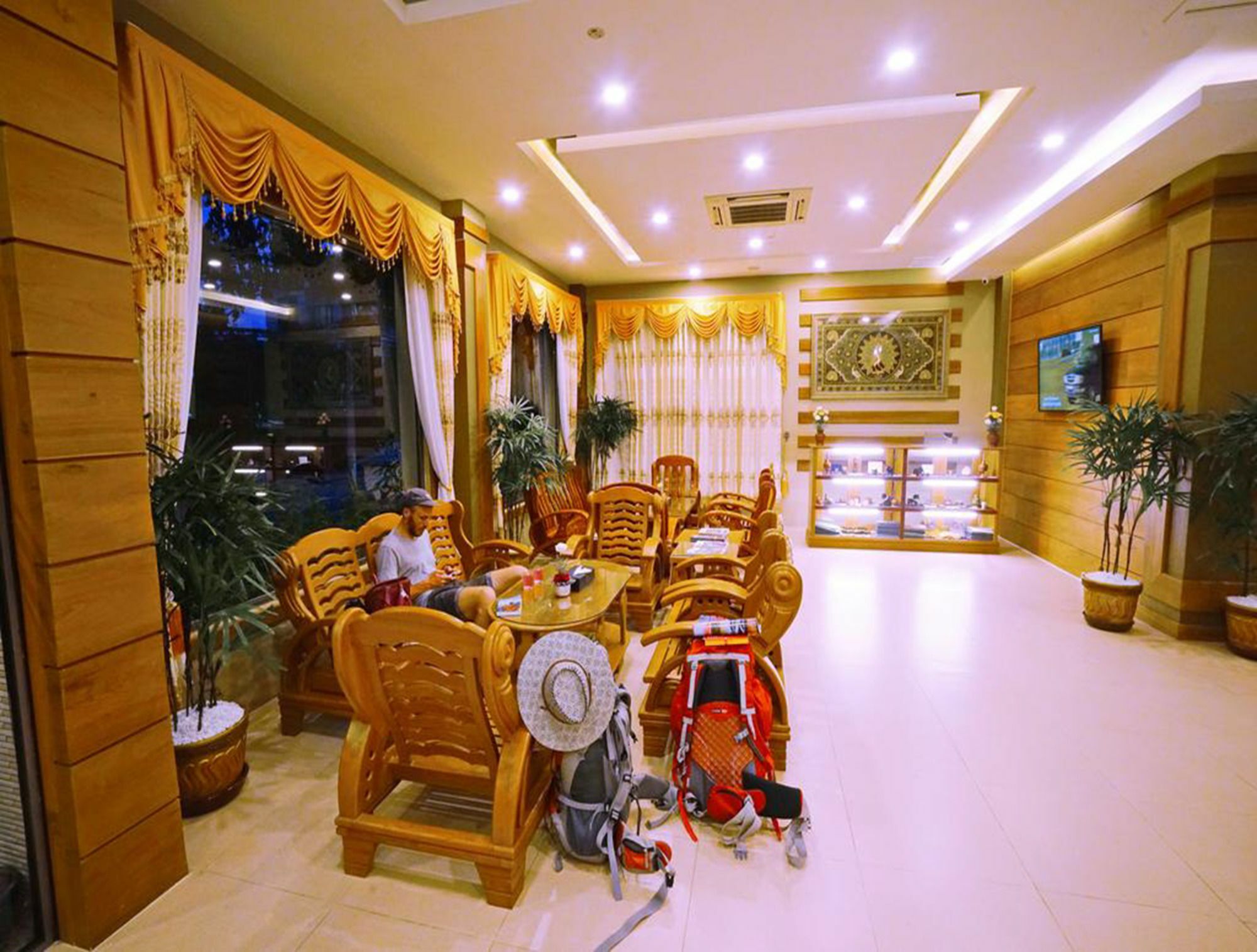 The Hotel Nova Мандалай Экстерьер фото